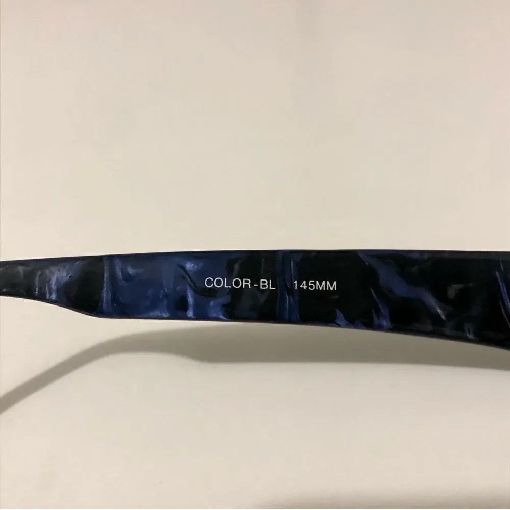 Charmant 80’s Style eyeglasses (Frame Only)